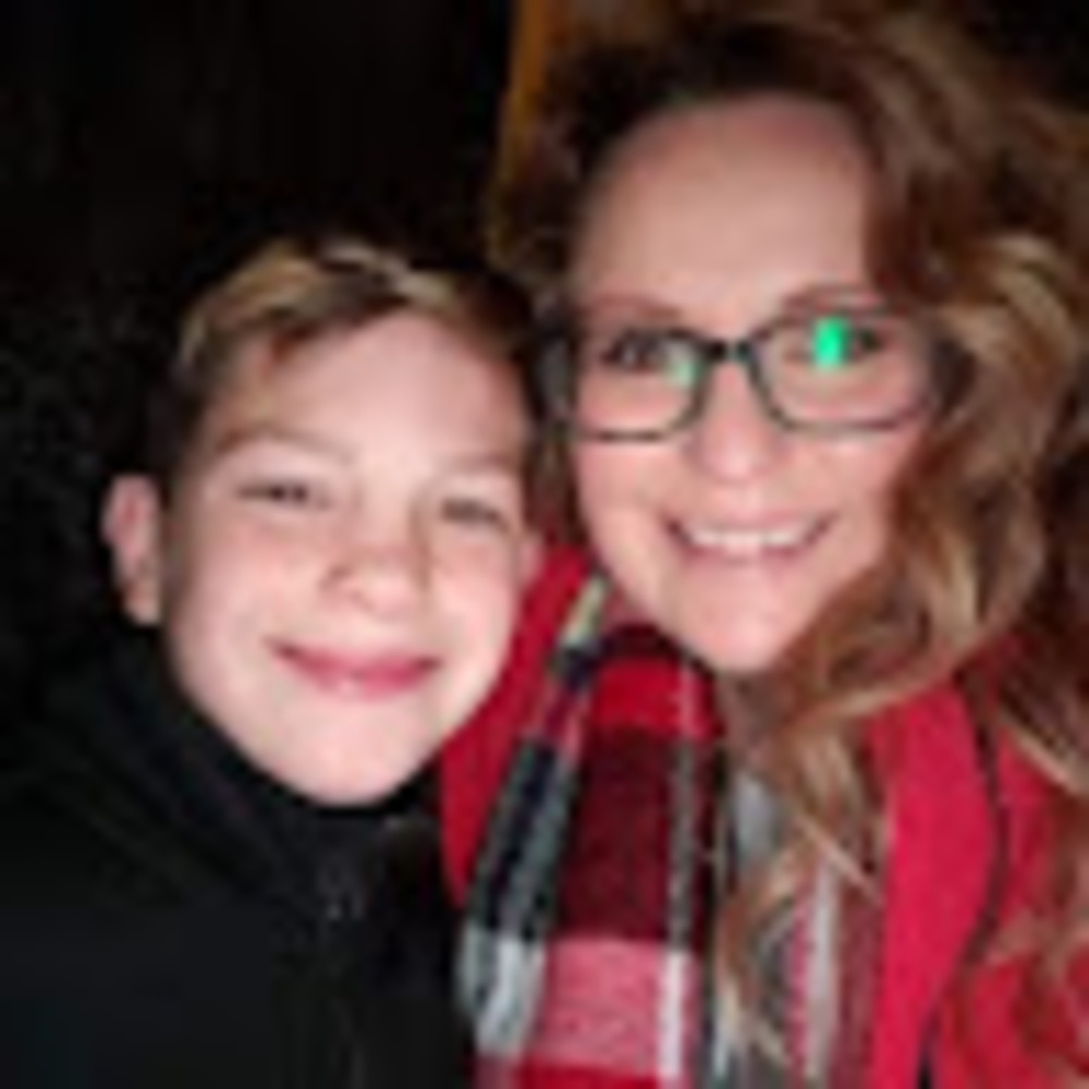 Meet your Posher, Apryl